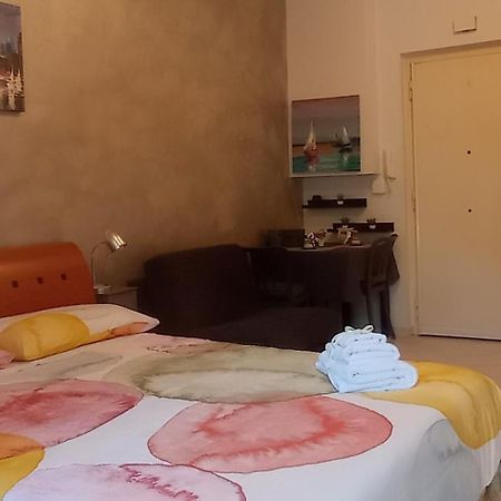 Bed and Breakfast Casa Melo Ciampino Exterior foto
